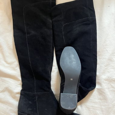 Kniehohe Stiefel - Wildleder