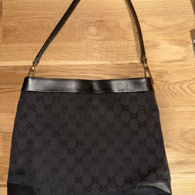 Gucci Schultertasche Schwarz