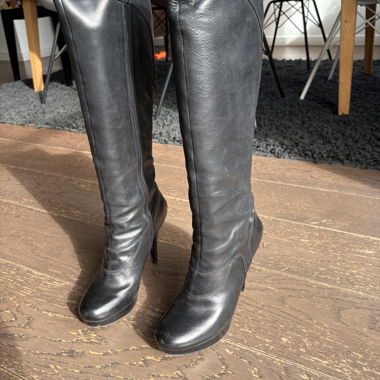 Bottes Guess pointure 38