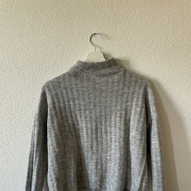 High Neck Pullover grau