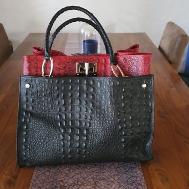 Neuwertige grosse Designer Ledertasche
