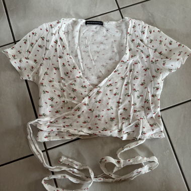 Brandy Melville Wickel-Top