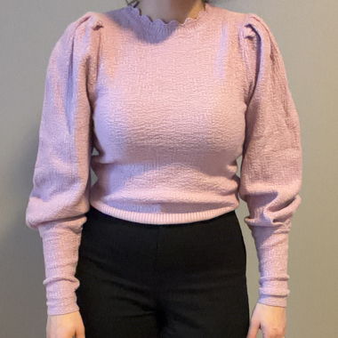 Pull en maille texturée lilas à manches bouffantes