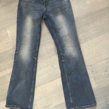 Bershka Low-Rise Flared Jeans