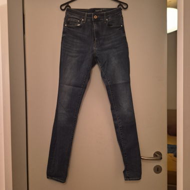 Dunkelblaue shaping Skinny-Jeans