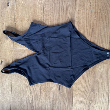 Body Schwarz