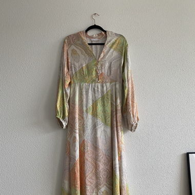 Mango Maxikleid Paisley Langarm rosa Gr. M