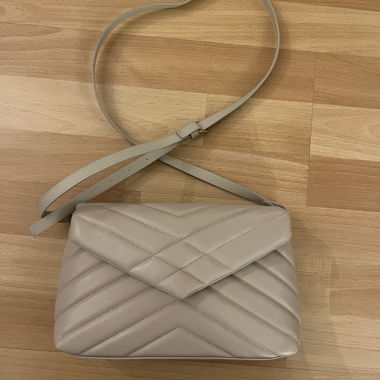 Sac bandoulière beige matelassé