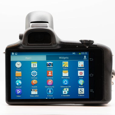 Samsung GALAXY NX EK-GN120 – Top Zustand
