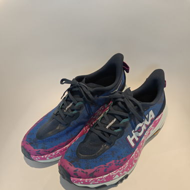 Hoka Speedgoat 6