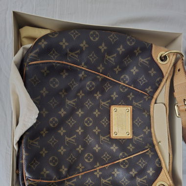 Louis Vuitton Galleria 