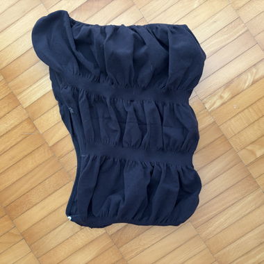 Haut court bleu marine