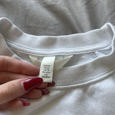 White Sweatshirt XS