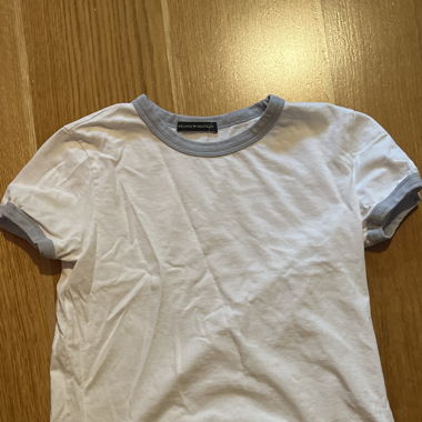 white tshirt with blue details