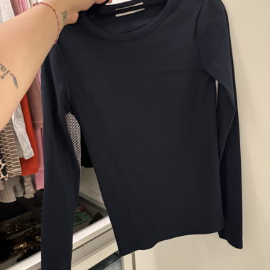 Basic dunkelblaues longsleeve