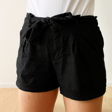 Short en tissu avec nœud, noir