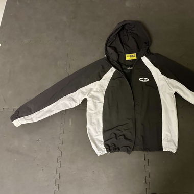 Corteiz  leichte Jacke
