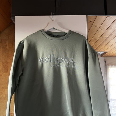 SHEIN Sweatshirt