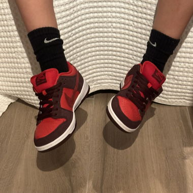 Nike SB Dunk Low Pro Dark Cherry
