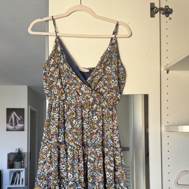 Flower blue dress