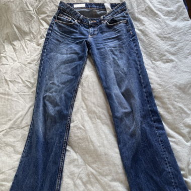 Dark blue Jeans 