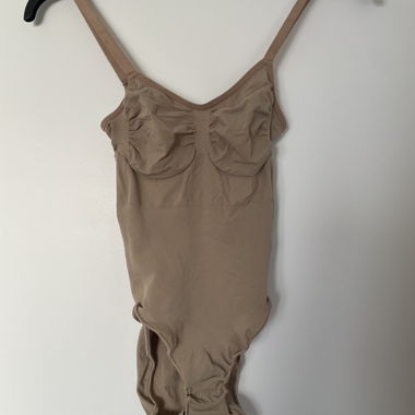 Skims-Body s/m