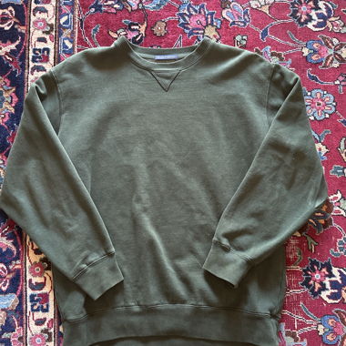 Grüner Sweatshirt mit Rundhalsausschnitt