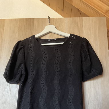 Bauchfreie Bluse/ T-Shirt mit Blumenmuster