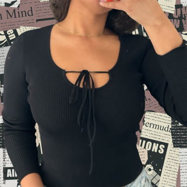 BLACK SHIRT