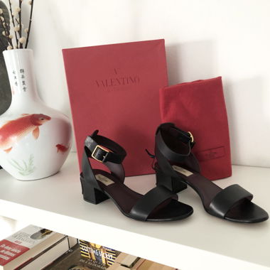 Schwarze Valentino Garavani Pumps mit Absatz