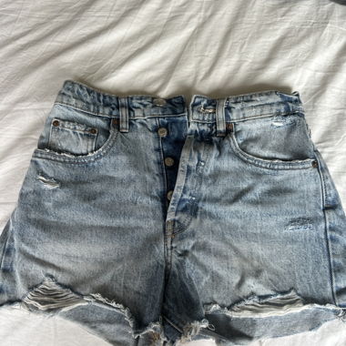 Zara denim shorts, size XS (EU 34)