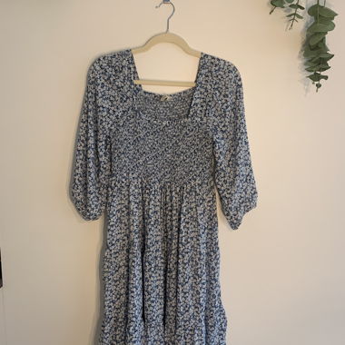 Blaues Blumenkleid M