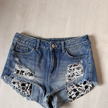 Shorts Disney