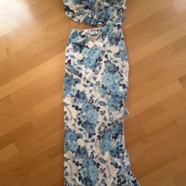Nuovo Abito Floreale