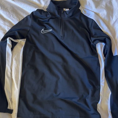 Sportbekleidung 
