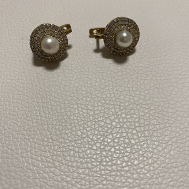 Perlenohrringe mit Strass