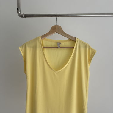 T-Shirt gelb