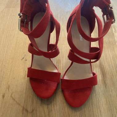 Scarpe col tacco alto