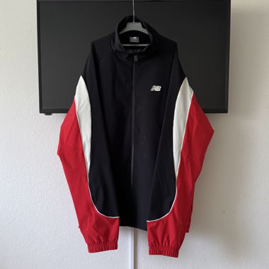Veste de survêtement New Balance Track noire rouge taille M