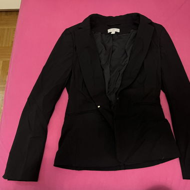 Schwarzer Blazer