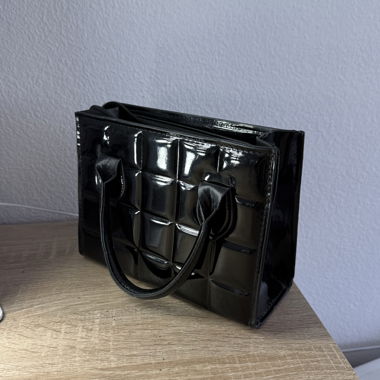 Handtasche