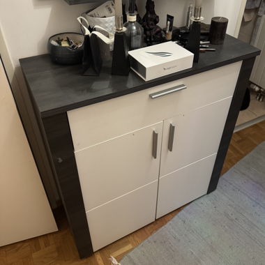 Schuhschrank