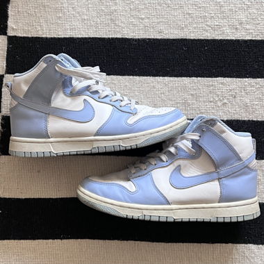 Sneakers high-top Nike celeste/bianco