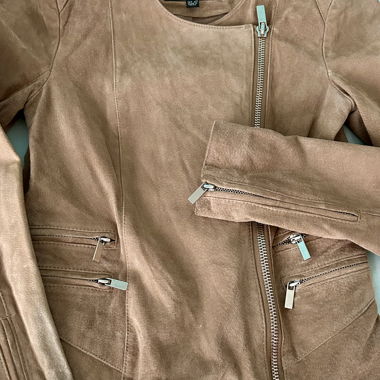 Giacca in pelle MANGO (MNG) – XS