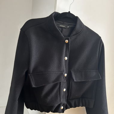 Schwarze Übergangsjacke