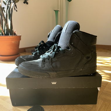 Supra Vaider Sneakers