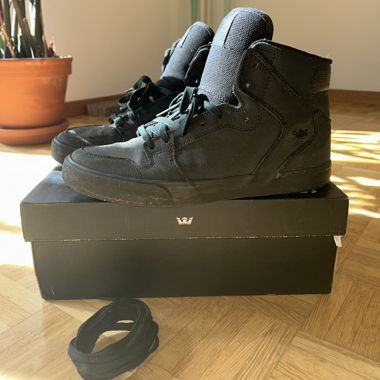 Supra Vaider Sneakers