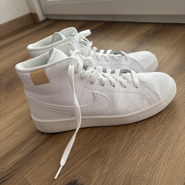 Nike Court Royale 2 Mid