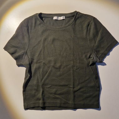T-shirt verde scuro