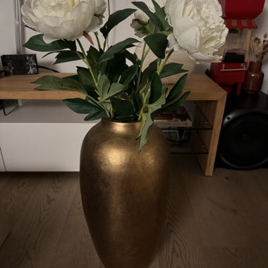 Dekorative Goldfarbene Vase Beliani